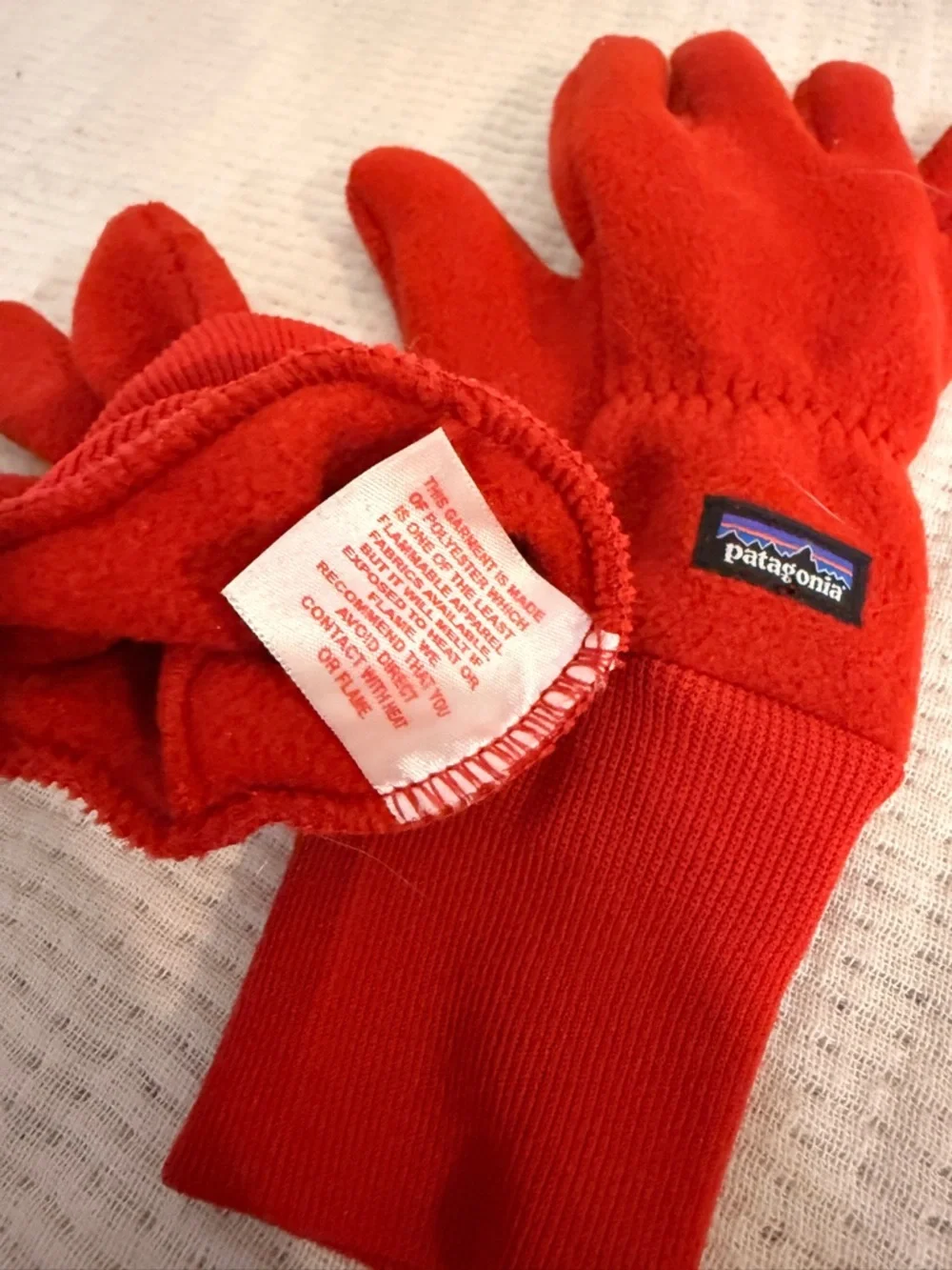 Patagonia Kids Red Fleece Mittens with Stretch Cuff